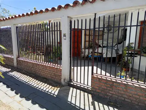 Zona Sur. Barrio El Tribuno. Roberto Romero 3700