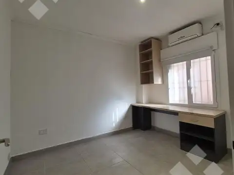 Oficina en Venta al Este