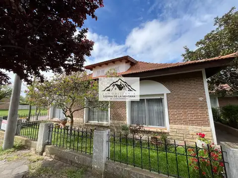 Chalet en venta c/ cochera en Saldungaray