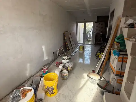 Depto Tipo Casa en Venta de Monoambiente