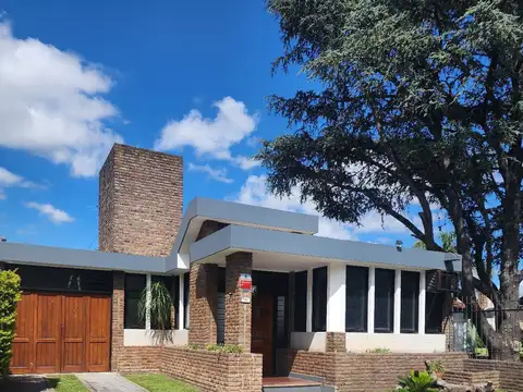 Casa en Venta en San Antonio de Padua, USD 150.000