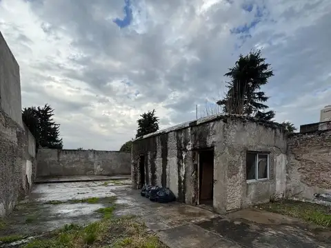Terreno en Venta en Haedo, USD 105.000