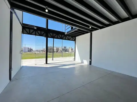 Local comercial en  Docta Urbanización 150 m2