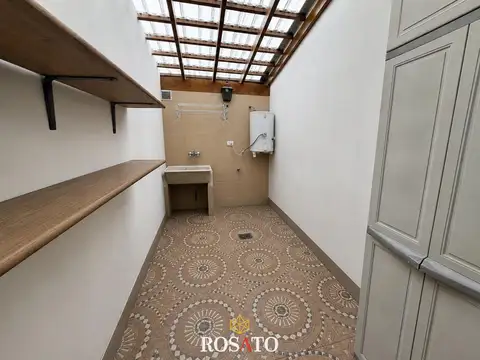 Venta PH 3 ambientes en dos plantas con patio y terraza con parrilla en Caballito - Sin Expensas