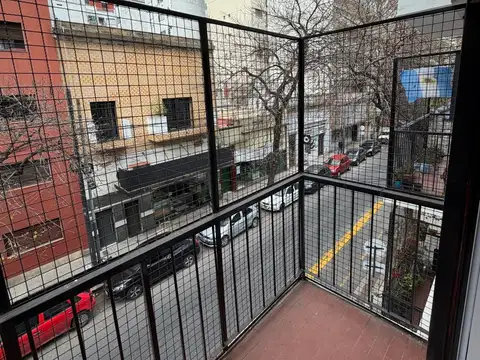 Departamento en Alquiler en Boedo, $ 950.000