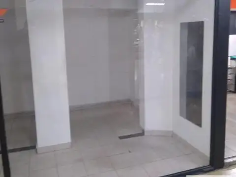 Local en venta - 9mts2 - La Plata