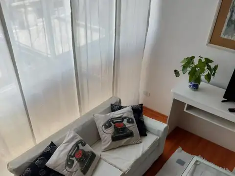 Suipacha 1100, Piso 12