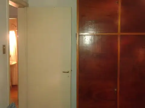 Depto Tipo Casa 6 ambientes con 2 baños