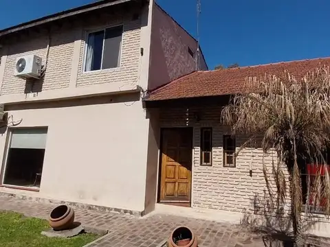 Casa en Alquiler de 5 dormitorios