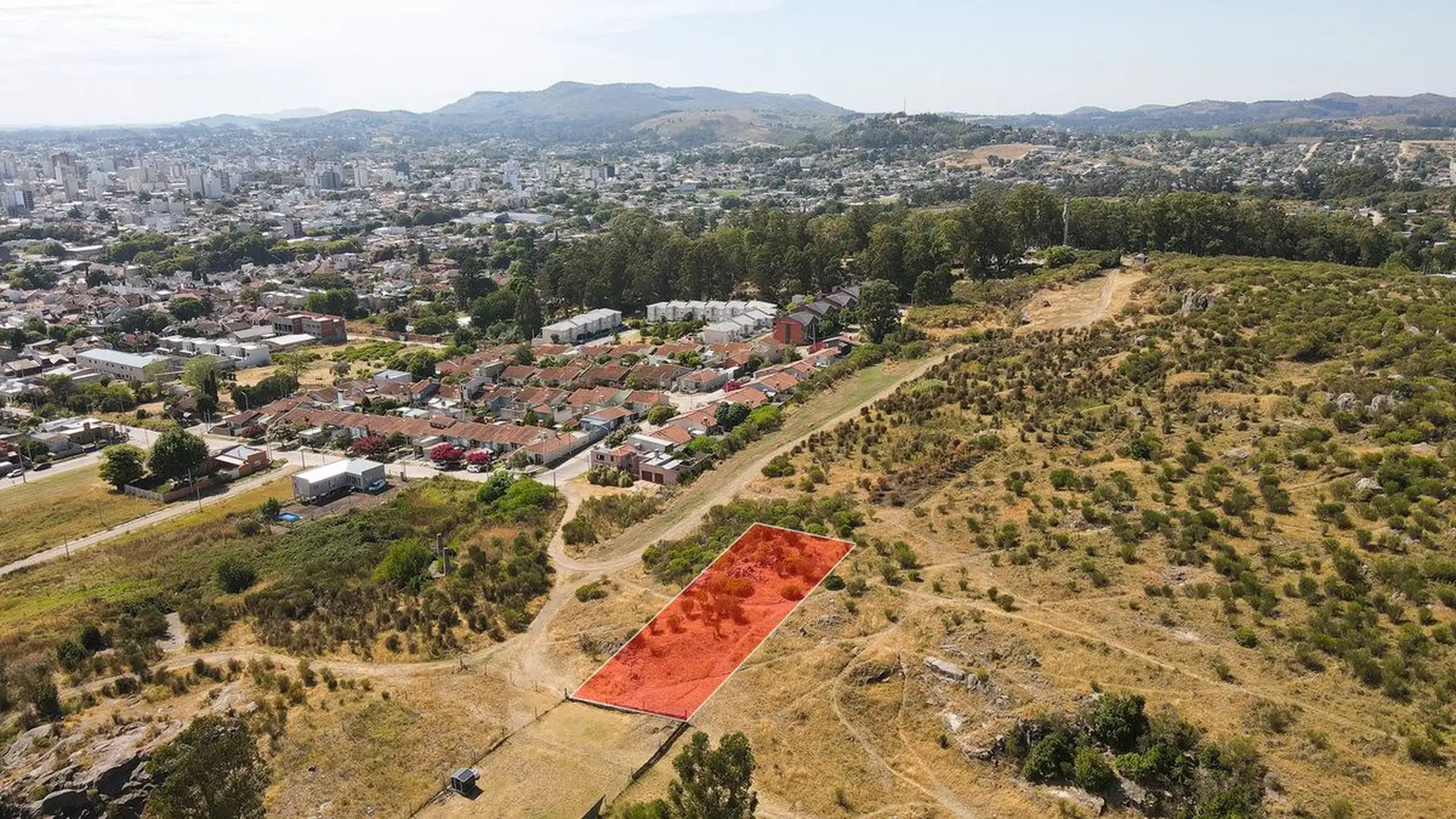 Lote en venta, zona Calvario, semi centro