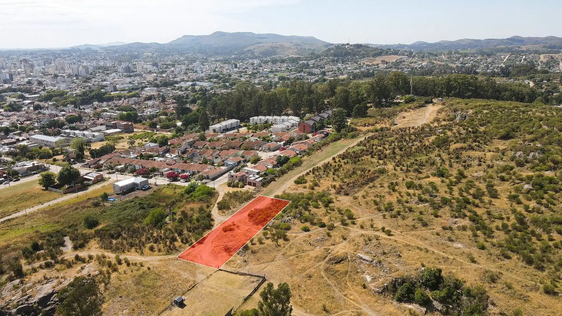 Lote en venta, zona Calvario, semi centro