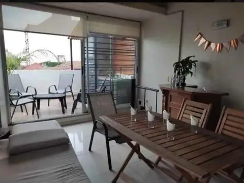 Venta de PH de 4 ambientes con terraza en Villa General Mitre