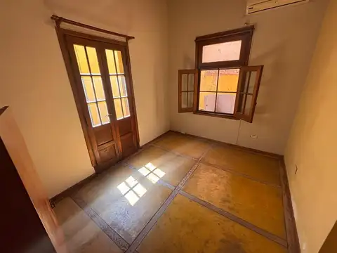 Casa en Alquiler de 3 dormitorios