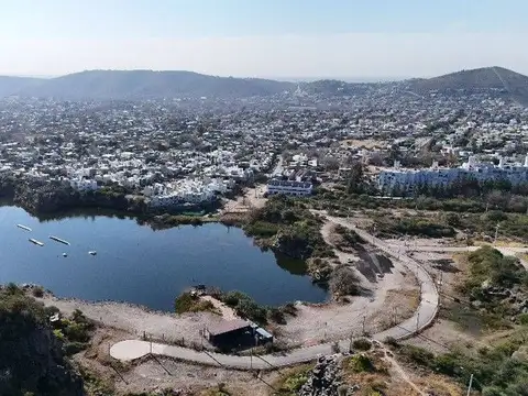 Terreno en Venta en La Calera, USD 35.000