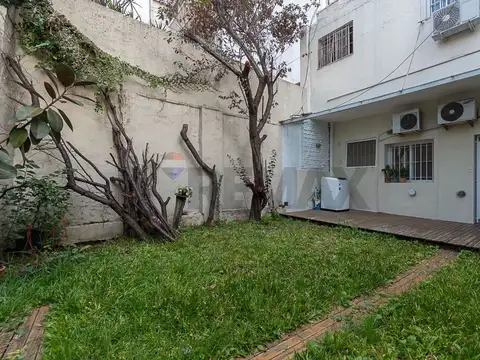VENTA PH 3 AMB CON JARDIN Y COCHERA EN NUÑEZ
