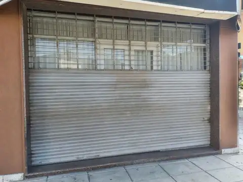 VENTA LOCAL COMERCIAL 32 METROS VILLA SARMIENTO