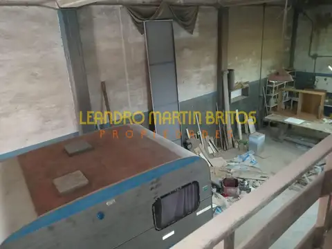 Local en Alquiler en Tablada, $ 800.000