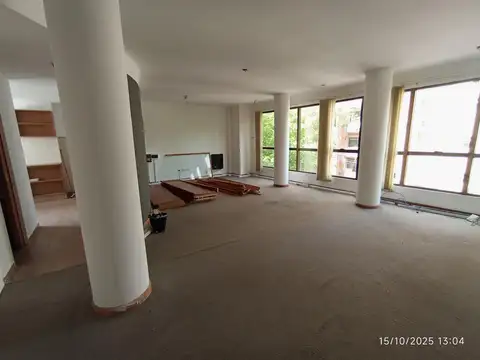 45 (12 Y 13) Con Cochera 883 , Piso 2