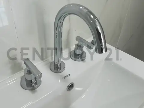 Departamento en Venta en Ciudad De Tigre, USD 145.000