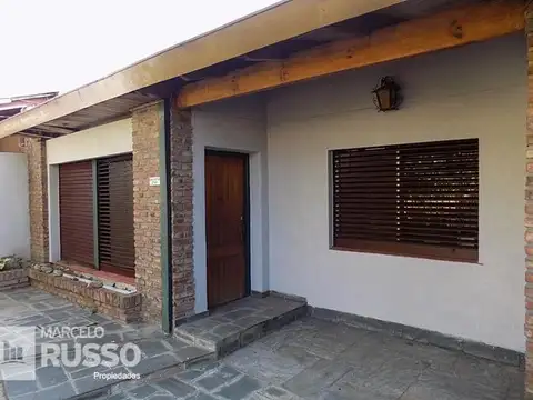 Av. Rosas Castillo  2169