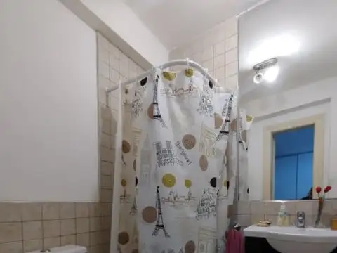 Depto Tipo Casa 2 ambientes con 1 baño