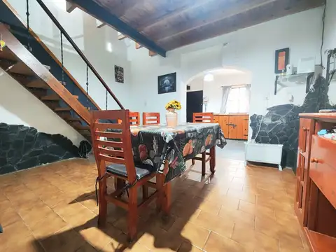 Depto Tipo Casa en Venta de 2 ambientes