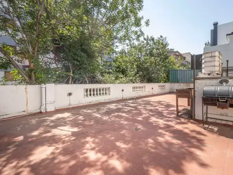 Depto Tipo Casa en Venta de 5 ambientes