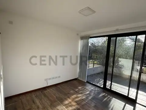 419 y 21D 1900, Piso 1