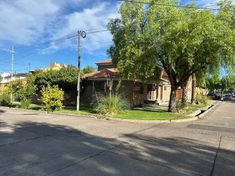 Casa en Venta en Mendoza, USD 347.000