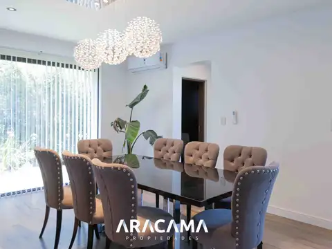 Casa en Venta al Este