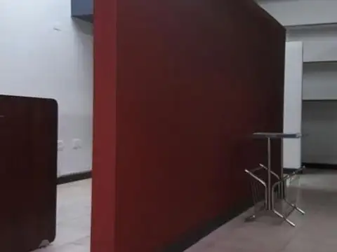 Oficina 4 ambientes con 1 baño