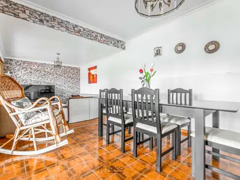 Casa 5 ambientes con 3 baños