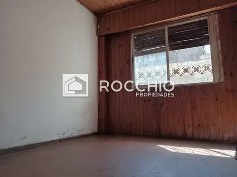 Depto Tipo Casa en Venta 50 años