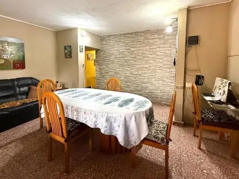 Local en Venta en Rafael Calzada, USD 250.000
