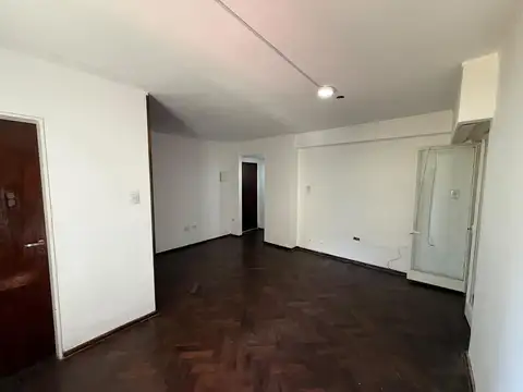 Avenida Pellegrini al 700