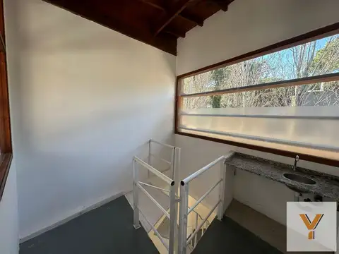 Local en Venta en Carilo, USD 95.000