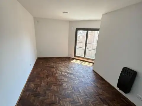 Pueyrredon 250 , Piso 12