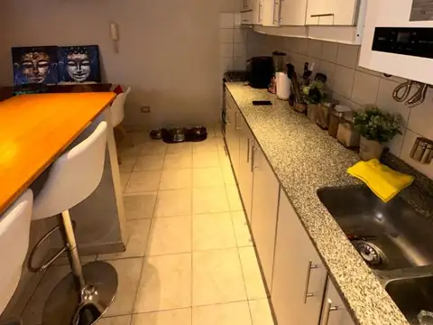 Depto Tipo Casa 3 ambientes con 2 baños