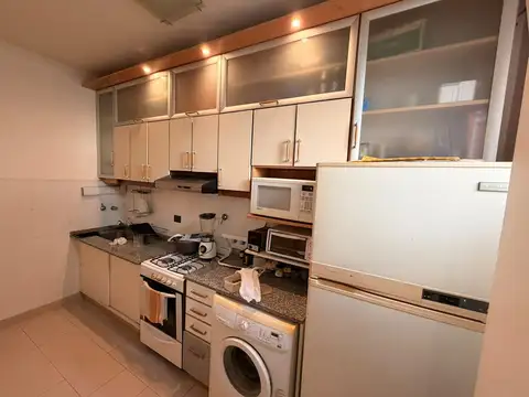 Departamento en Venta en La Lucila, USD 120.000