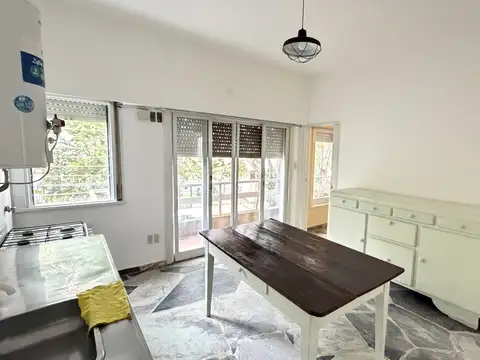 Depto Tipo Casa en Alquiler de 2 dormitorios