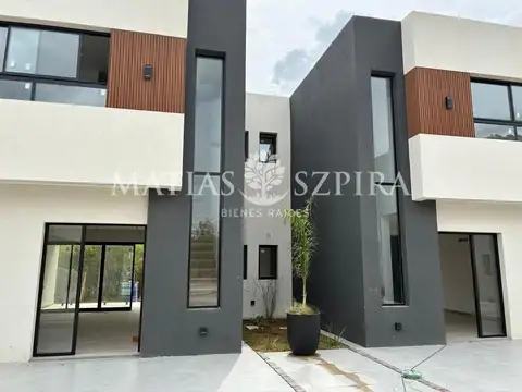 Casa en Venta en Pilar, USD 185.000