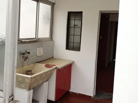 CASA EN VENTA MORENO CENTRO