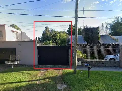 AMPLÍSIMO TERRENO INTERNO EN FISHERTON