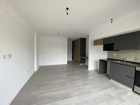 VENTA- Monoambiente con balcón, muy luminoso y moderno - San Cristobal