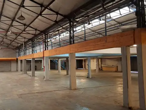 Galpón en Alquiler en Villa Adelina, Partido de San Isidro