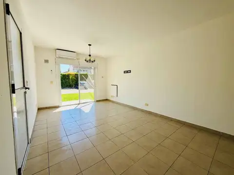 Departamento en Alquiler en La Candela, $ 400.000