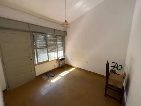 Casa en Alquiler en Villa Revol, $ 750.000