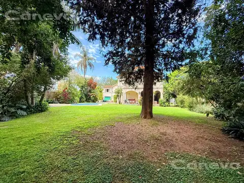 Casa en Venta al Oeste