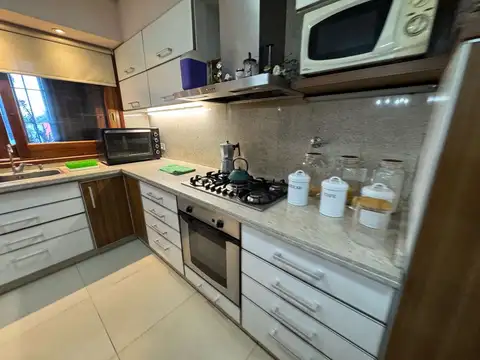 Importante casa centrica en venta