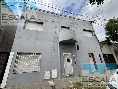 CASA EN ALQUILER BARRIO INDUSTRIAL 2 DORMITORIOS